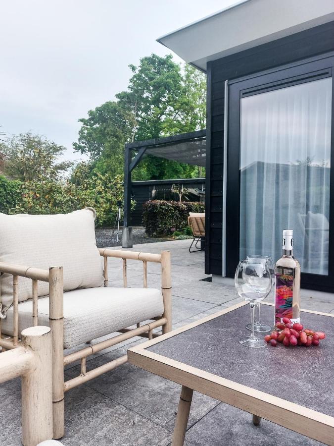 Luxe Vakantiehuis Nova Met Zwembad Ouddorp Exterior photo
