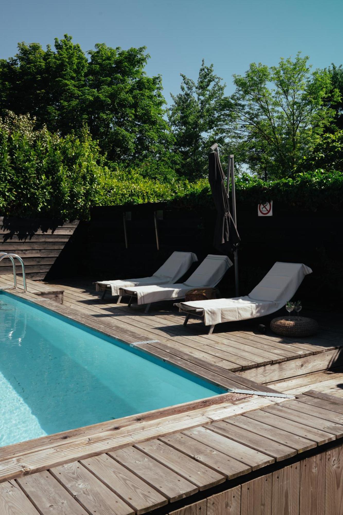 Luxe Vakantiehuis Nova Met Zwembad Ouddorp Exterior photo